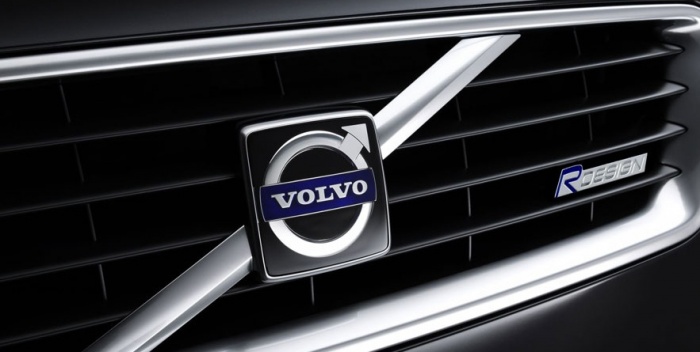 «Сорокет», или Стоит ли покупать  семилетнюю Volvo S40?